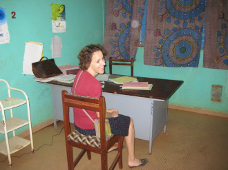 01 A L Hopital Pour Le Test De La Goutte Epaisse